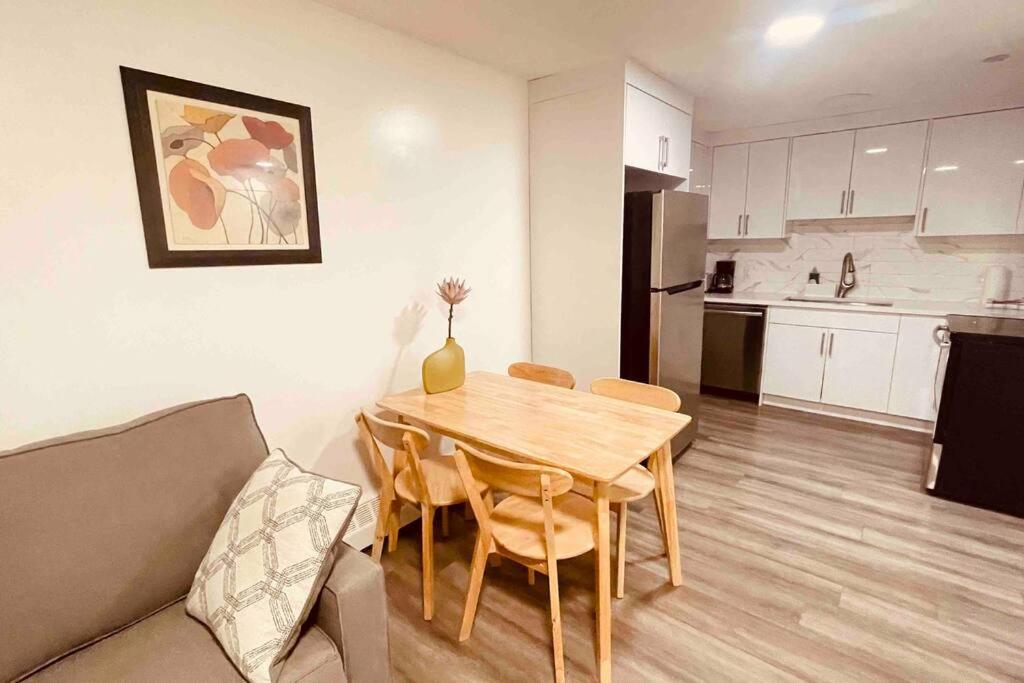 Unit #201 Cozy Mountain View 1br In Dt